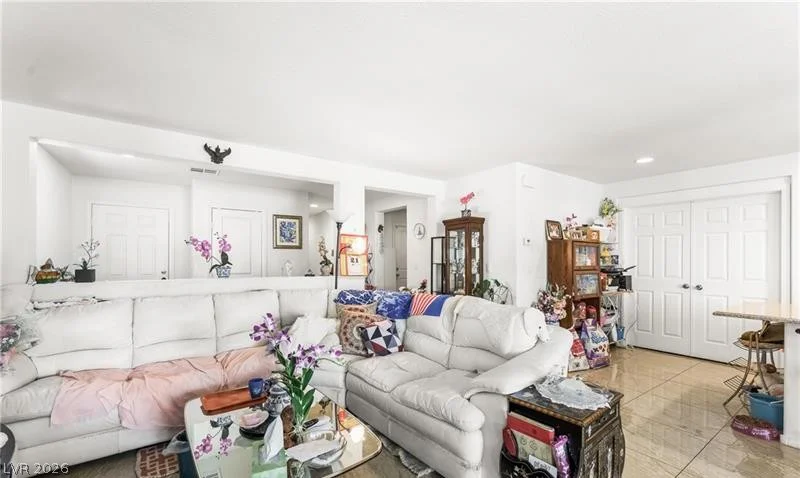 7832 Hamilton Pool, Las Vegas, NV 89113