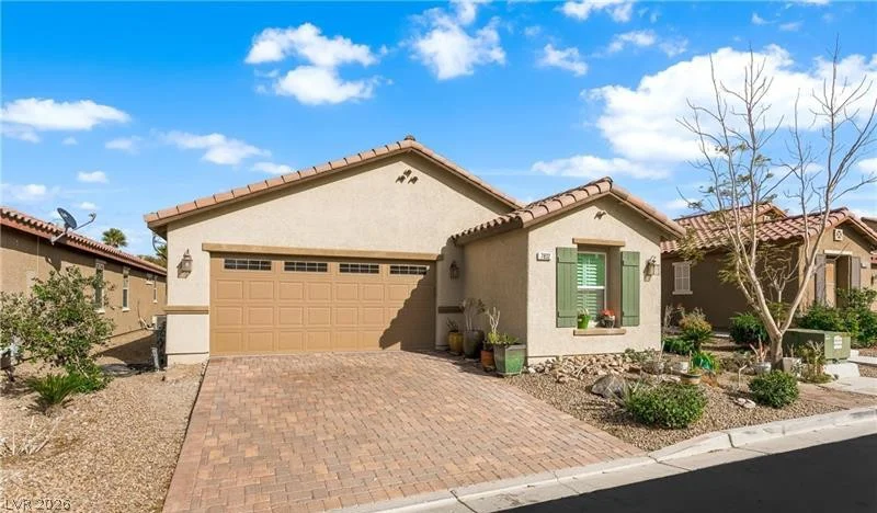 7832 Hamilton Pool, Las Vegas, NV 89113