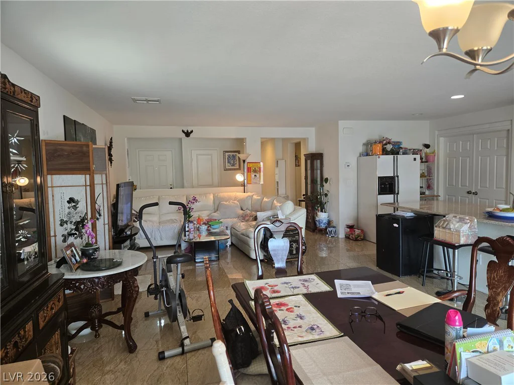 7832 Hamilton Pool, Las Vegas, NV 89113