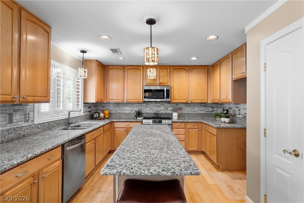 708 Vortex, Henderson, NV 89002