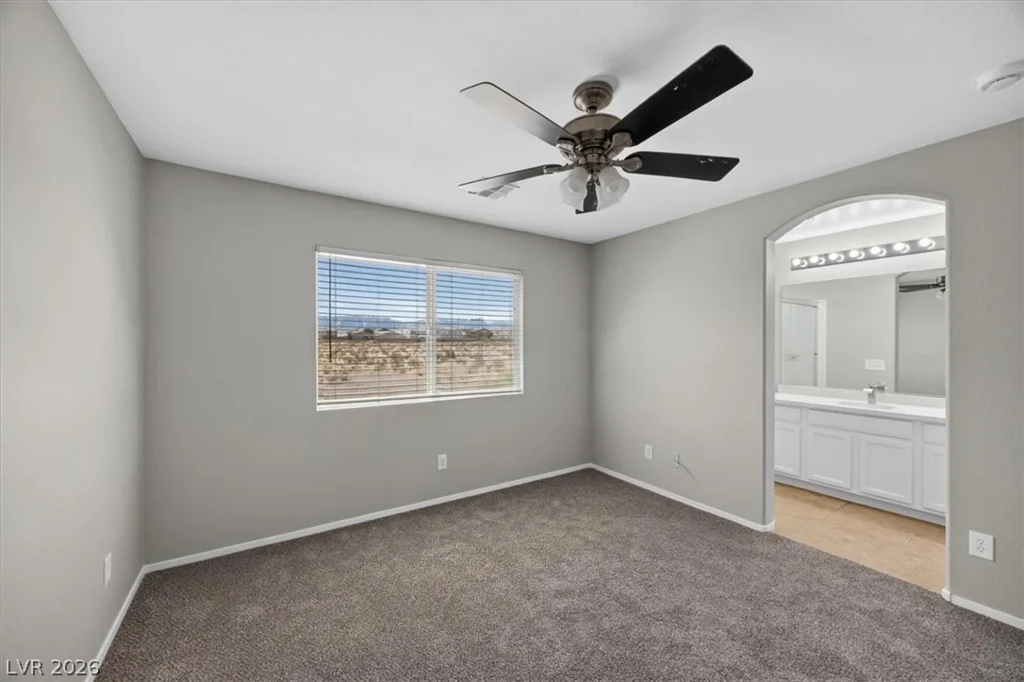 10191 Deep Glen, Las Vegas, NV 89178