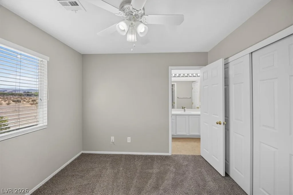 10191 Deep Glen, Las Vegas, NV 89178