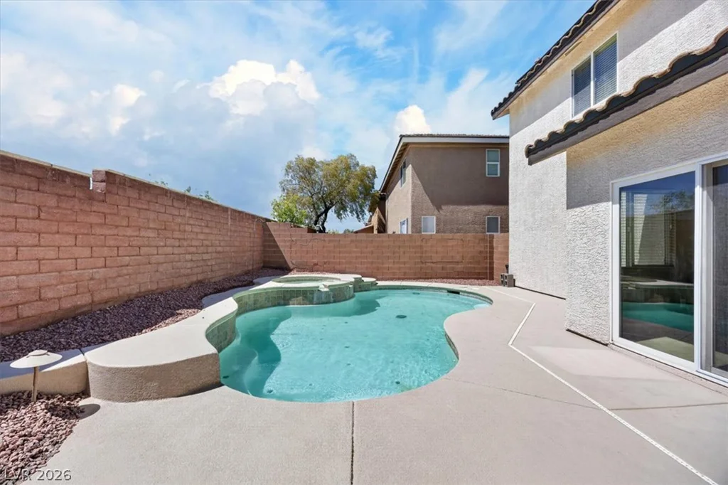 10191 Deep Glen, Las Vegas, NV 89178