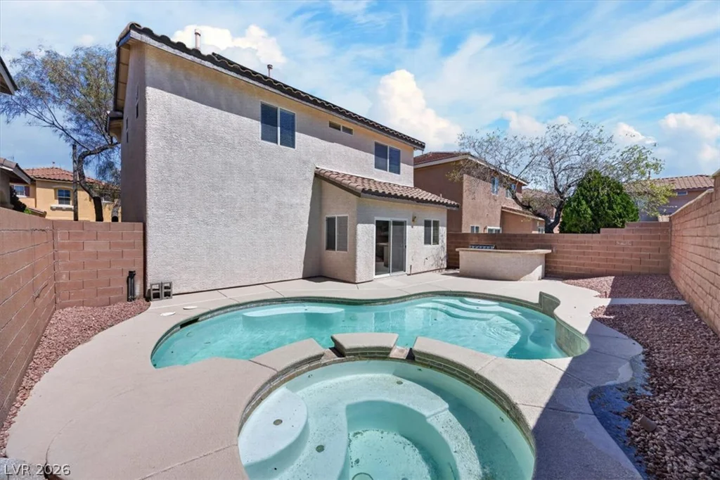 10191 Deep Glen, Las Vegas, NV 89178