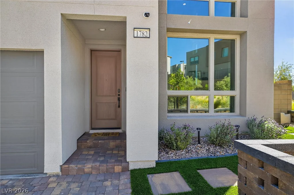 1782 Sparrow Song, Las Vegas, NV 89138