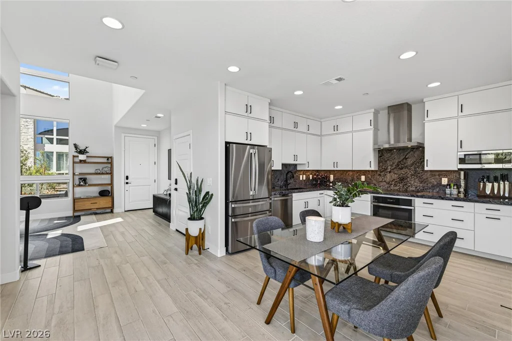 1782 Sparrow Song, Las Vegas, NV 89138