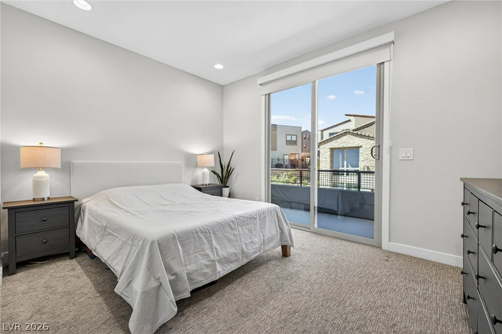 1782 Sparrow Song, Las Vegas, NV 89138