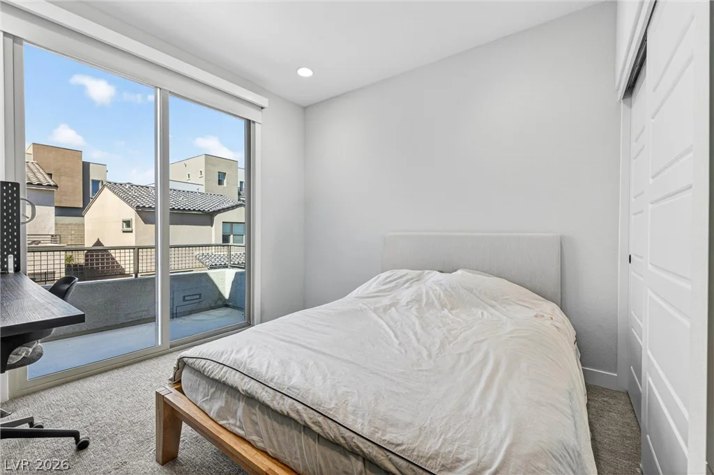 1782 Sparrow Song, Las Vegas, NV 89138