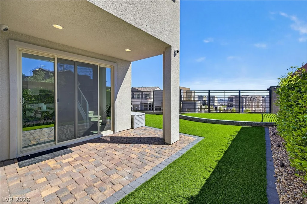1782 Sparrow Song, Las Vegas, NV 89138