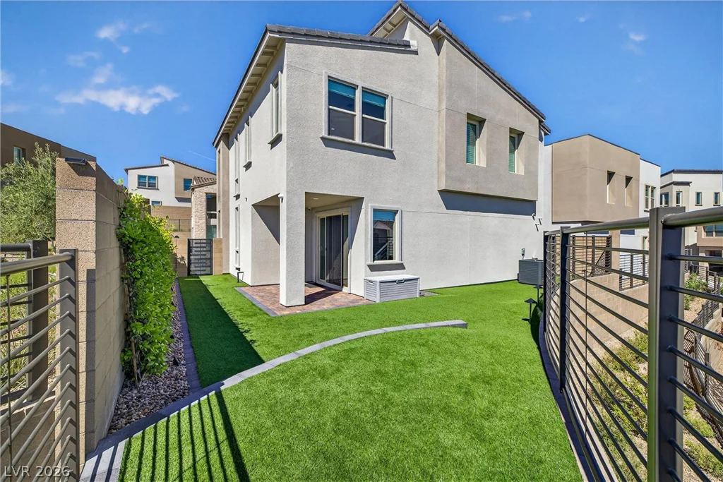 1782 Sparrow Song, Las Vegas, NV 89138