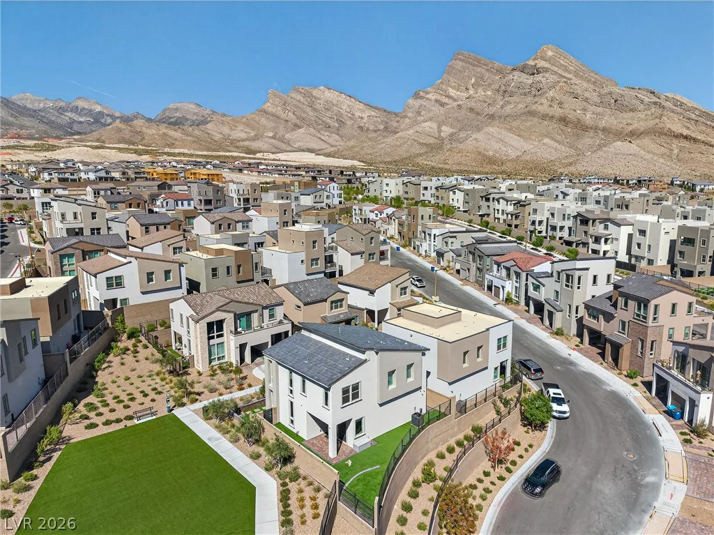 1782 Sparrow Song, Las Vegas, NV 89138
