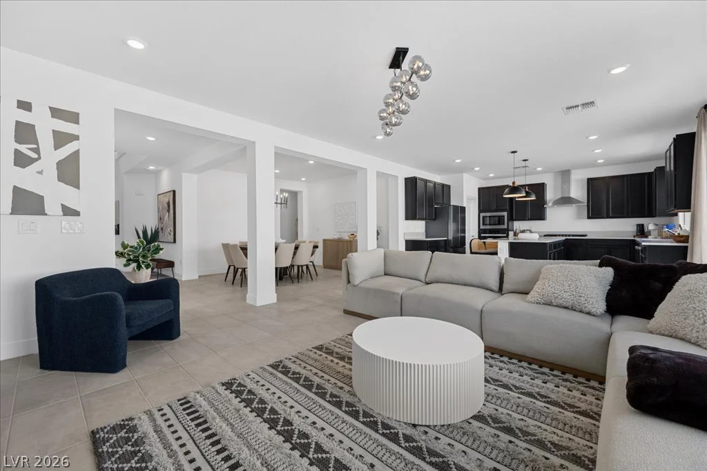 10232 Eden Mountain, Las Vegas, NV 89141