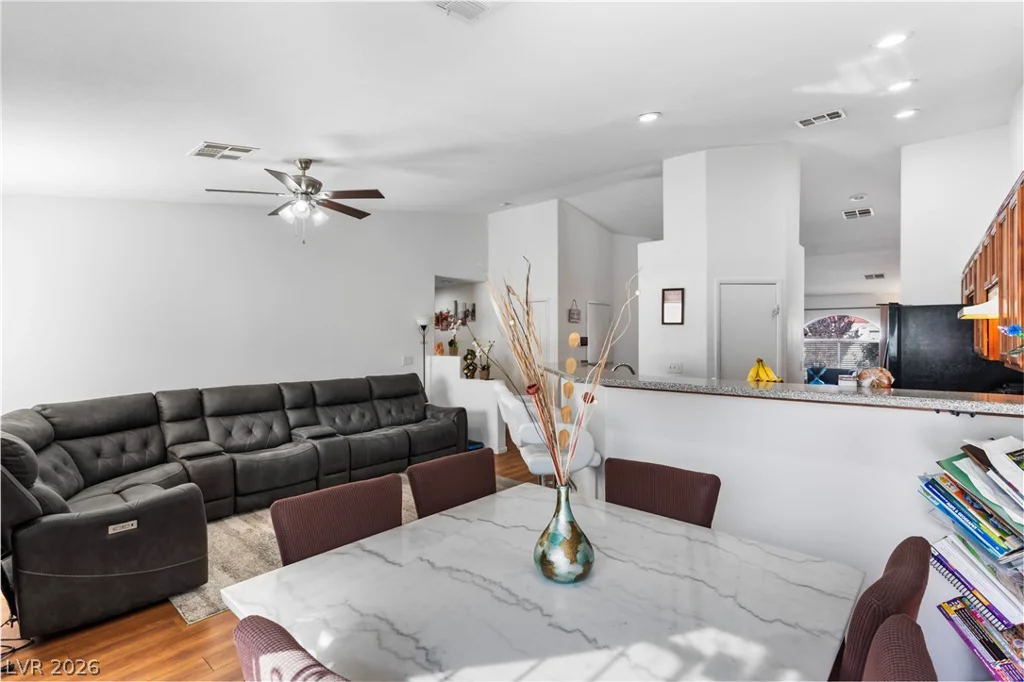 4627 Gleaming Meadows, North Las Vegas, NV 89031