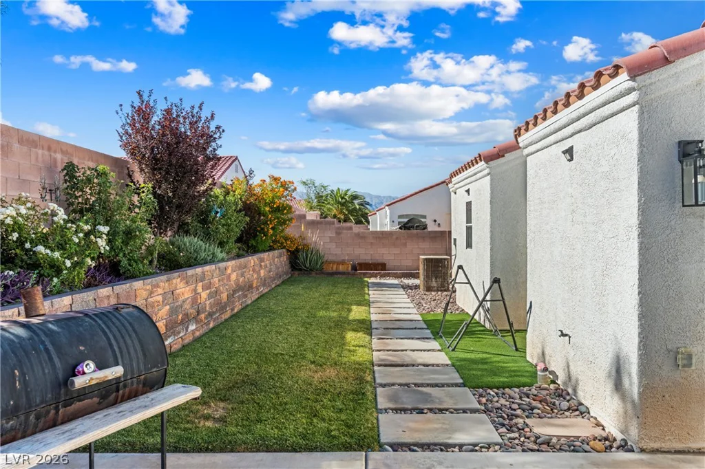 4627 Gleaming Meadows, North Las Vegas, NV 89031