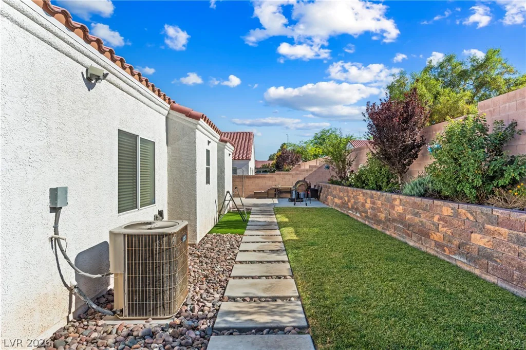 4627 Gleaming Meadows, North Las Vegas, NV 89031