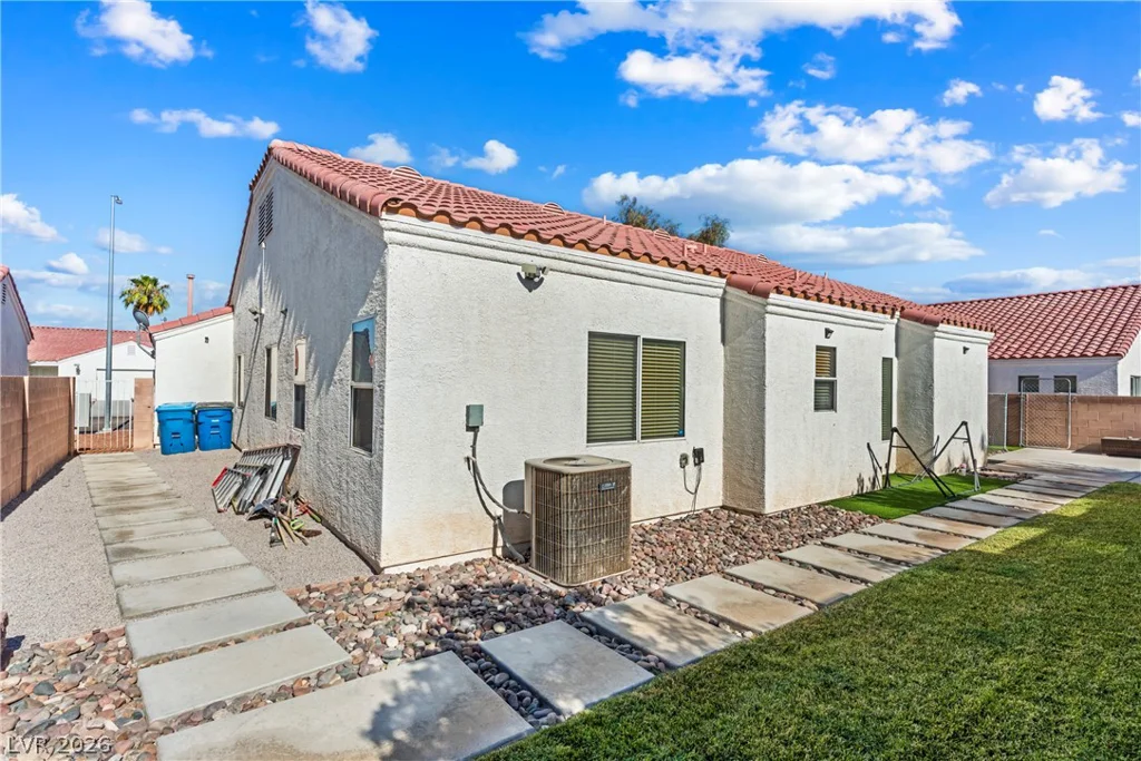 4627 Gleaming Meadows, North Las Vegas, NV 89031