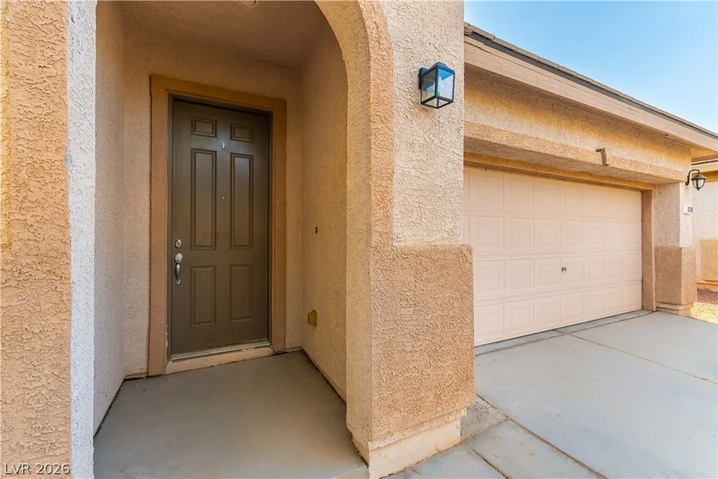 8109 Slate Falls, North Las Vegas, NV 89085