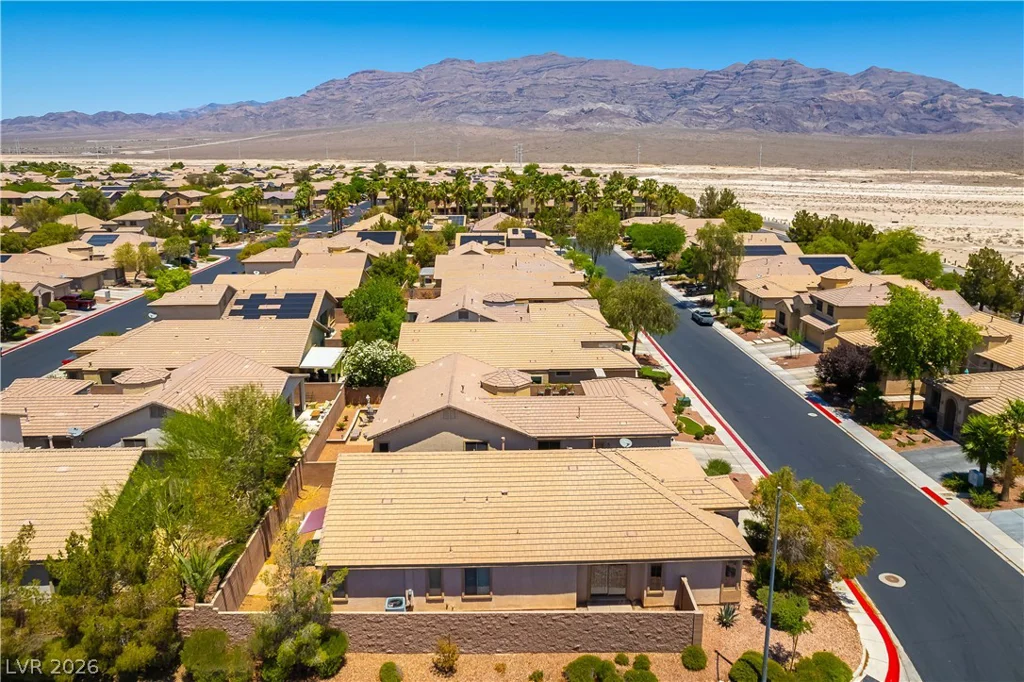 8109 Slate Falls, North Las Vegas, NV 89085