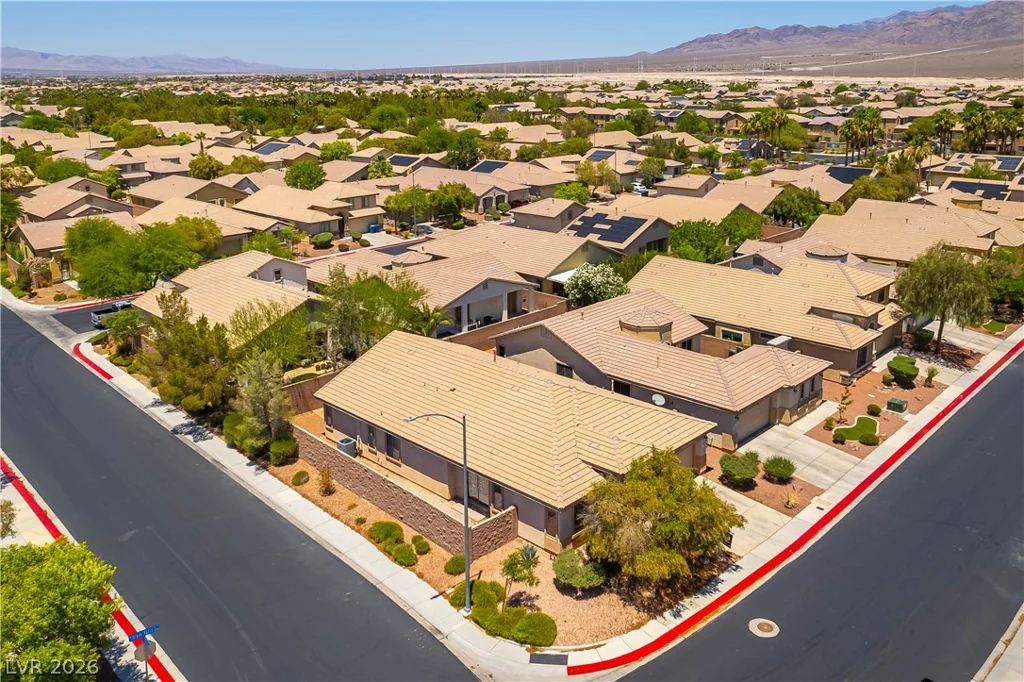 8109 Slate Falls, North Las Vegas, NV 89085