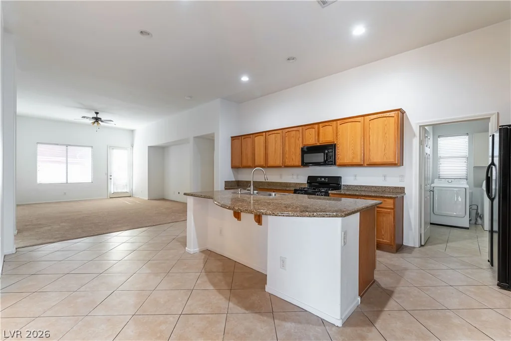 8109 Slate Falls, North Las Vegas, NV 89085