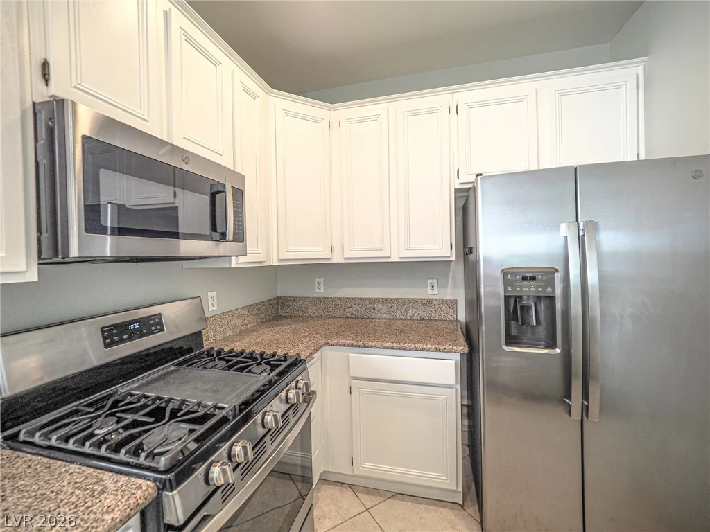 652 Baldurn, Las Vegas, NV 89183
