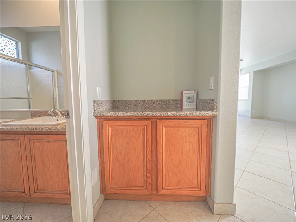 652 Baldurn, Las Vegas, NV 89183