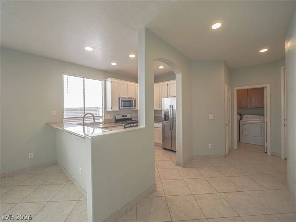 652 Baldurn, Las Vegas, NV 89183