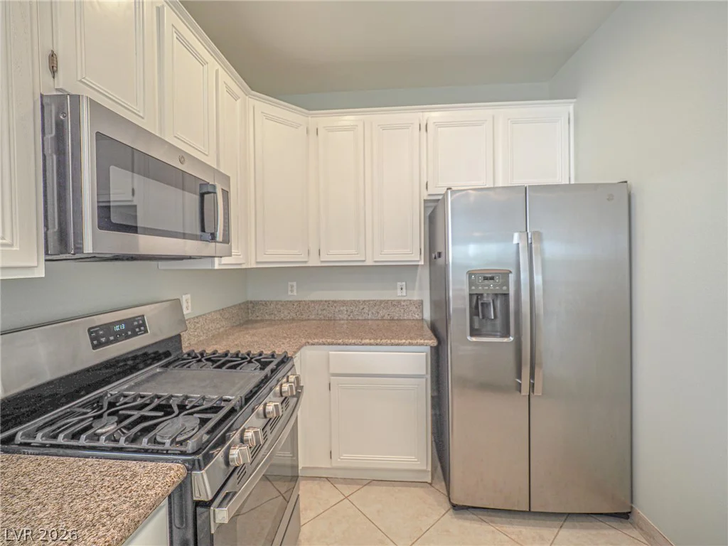 652 Baldurn, Las Vegas, NV 89183