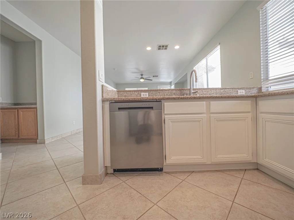 652 Baldurn, Las Vegas, NV 89183