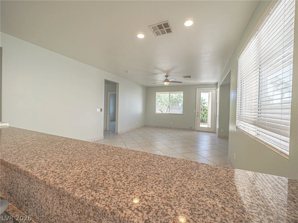 652 Baldurn, Las Vegas, NV 89183