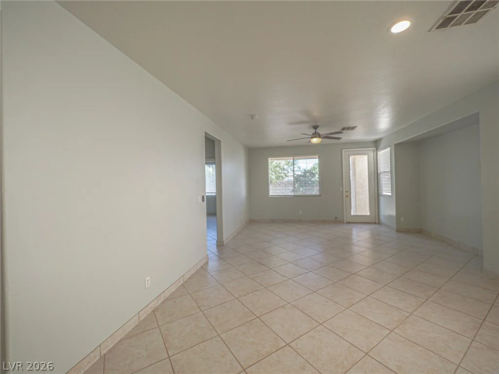 652 Baldurn, Las Vegas, NV 89183