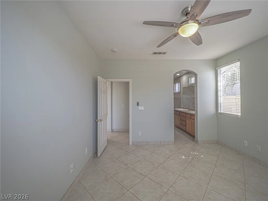 652 Baldurn, Las Vegas, NV 89183