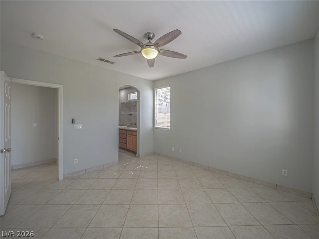 652 Baldurn, Las Vegas, NV 89183
