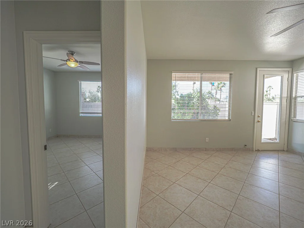 652 Baldurn, Las Vegas, NV 89183