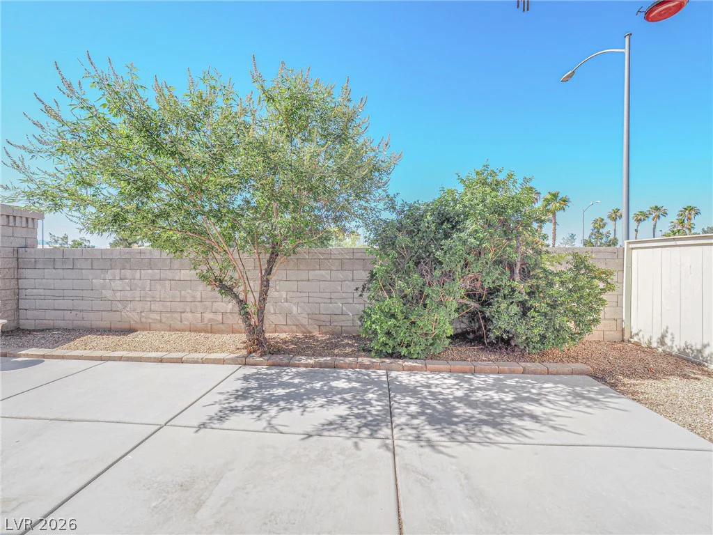 652 Baldurn, Las Vegas, NV 89183