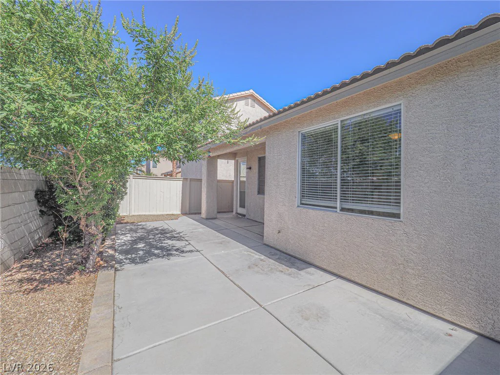 652 Baldurn, Las Vegas, NV 89183