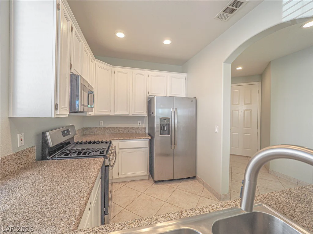 652 Baldurn, Las Vegas, NV 89183
