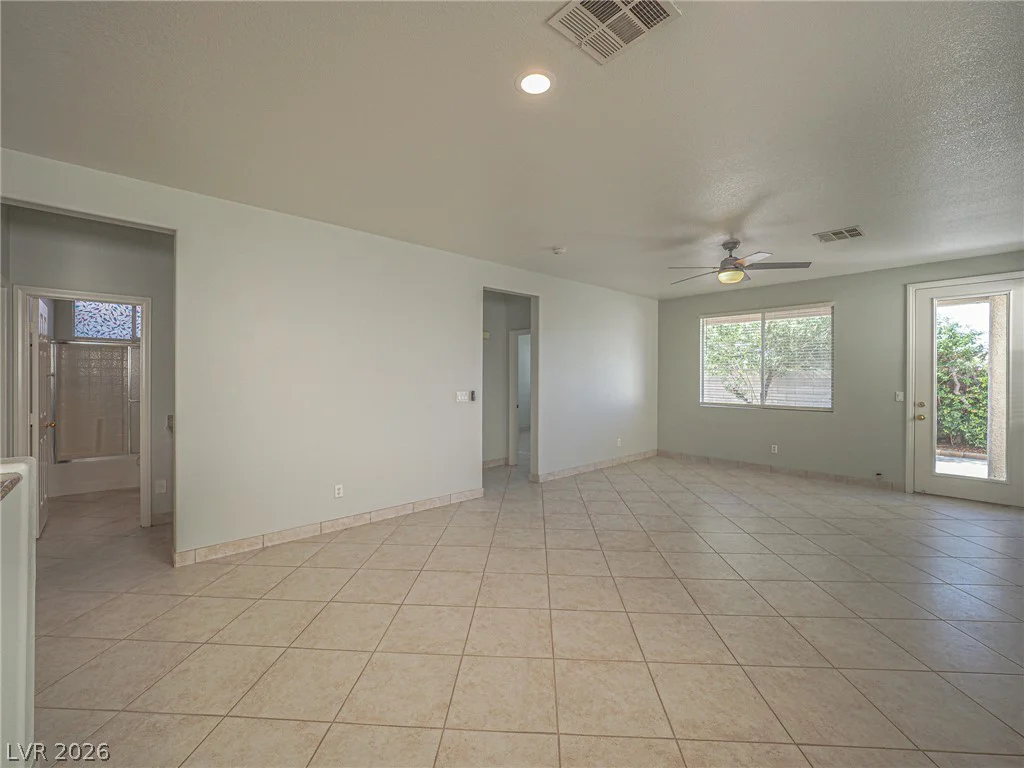 652 Baldurn, Las Vegas, NV 89183