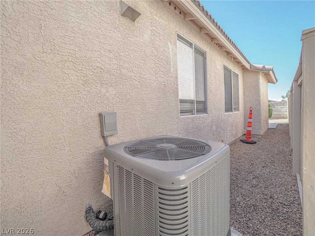 652 Baldurn, Las Vegas, NV 89183