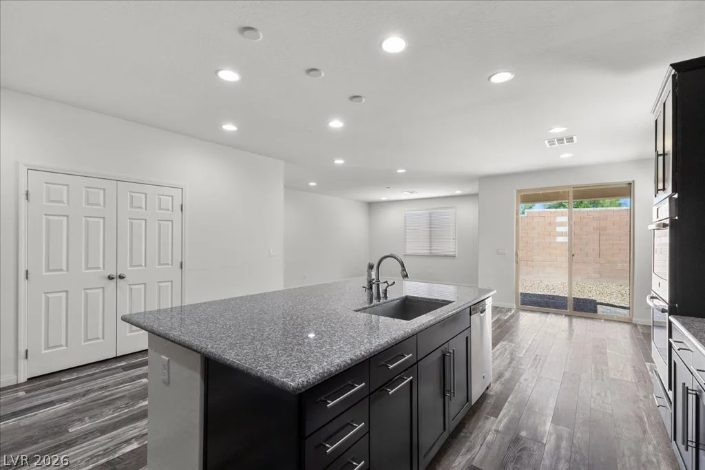 4212 Gallinule, North Las Vegas, NV 89031