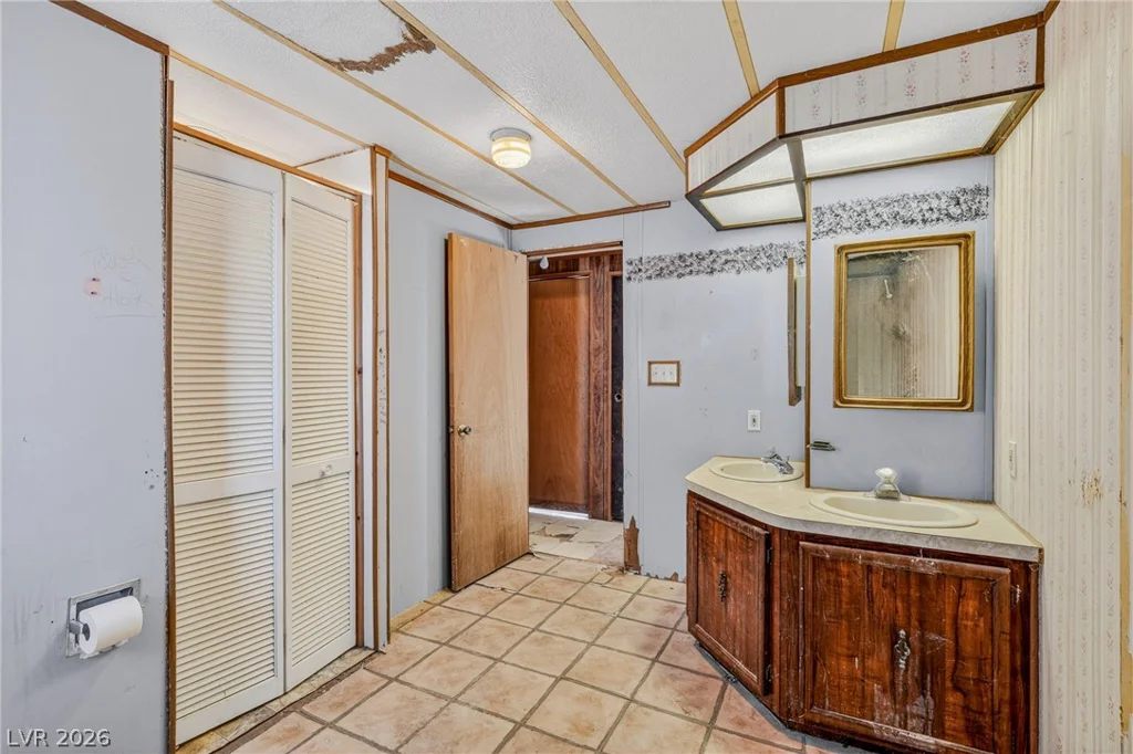 7921 Wildhorse, Pahrump, NV 89061