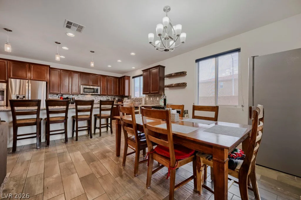 5665 Silver Cascade, Las Vegas, NV 89131