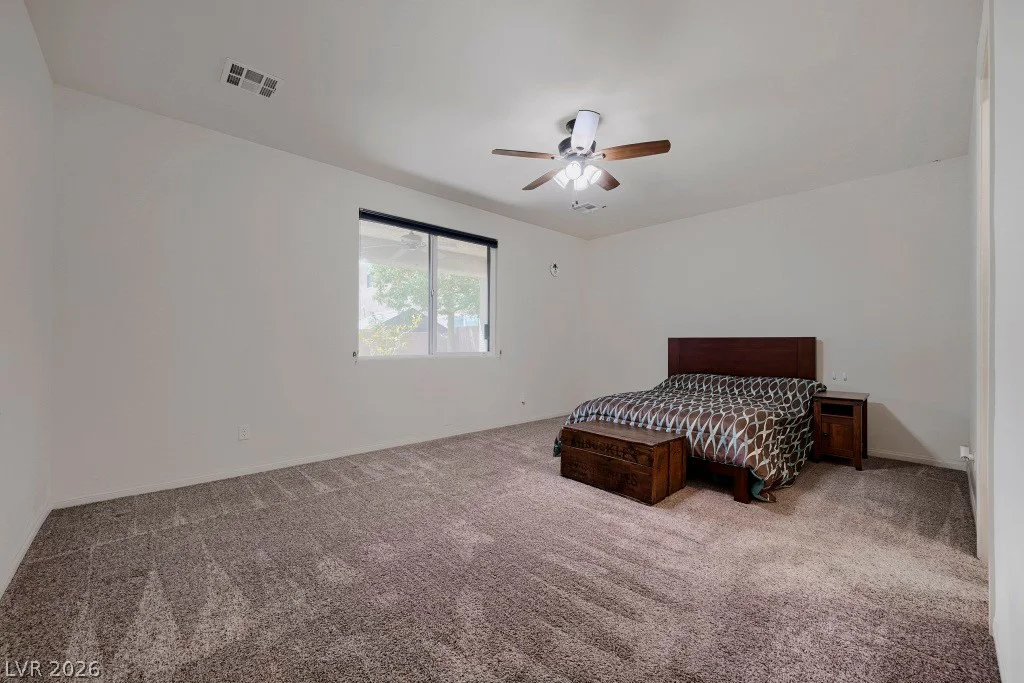 5665 Silver Cascade, Las Vegas, NV 89131