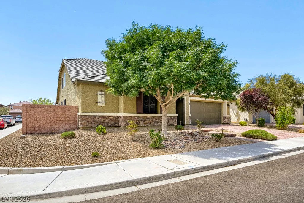 5665 Silver Cascade, Las Vegas, NV 89131