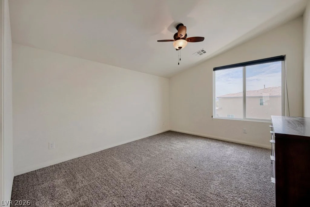 5665 Silver Cascade, Las Vegas, NV 89131