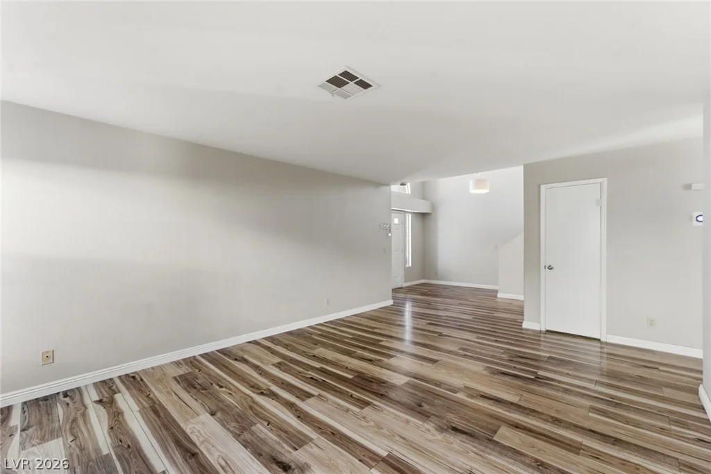8301 Classic Villa, Las Vegas, NV 89128