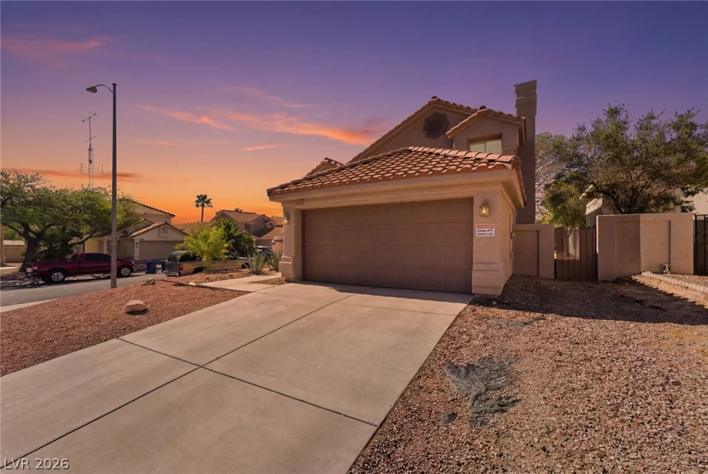 8301 Classic Villa, Las Vegas, NV 89128