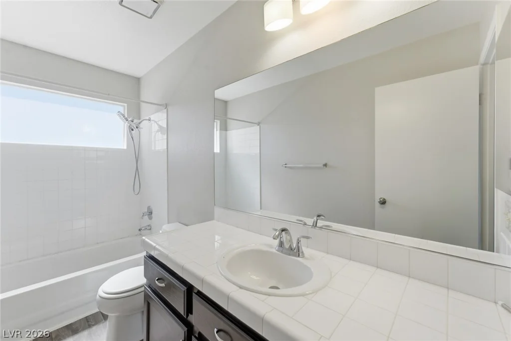 8301 Classic Villa, Las Vegas, NV 89128