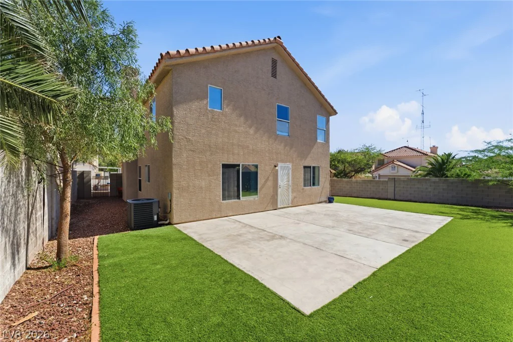 8301 Classic Villa, Las Vegas, NV 89128