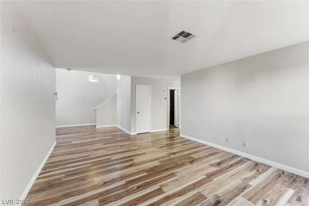 8301 Classic Villa, Las Vegas, NV 89128